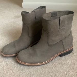 Roots womens shorty boot